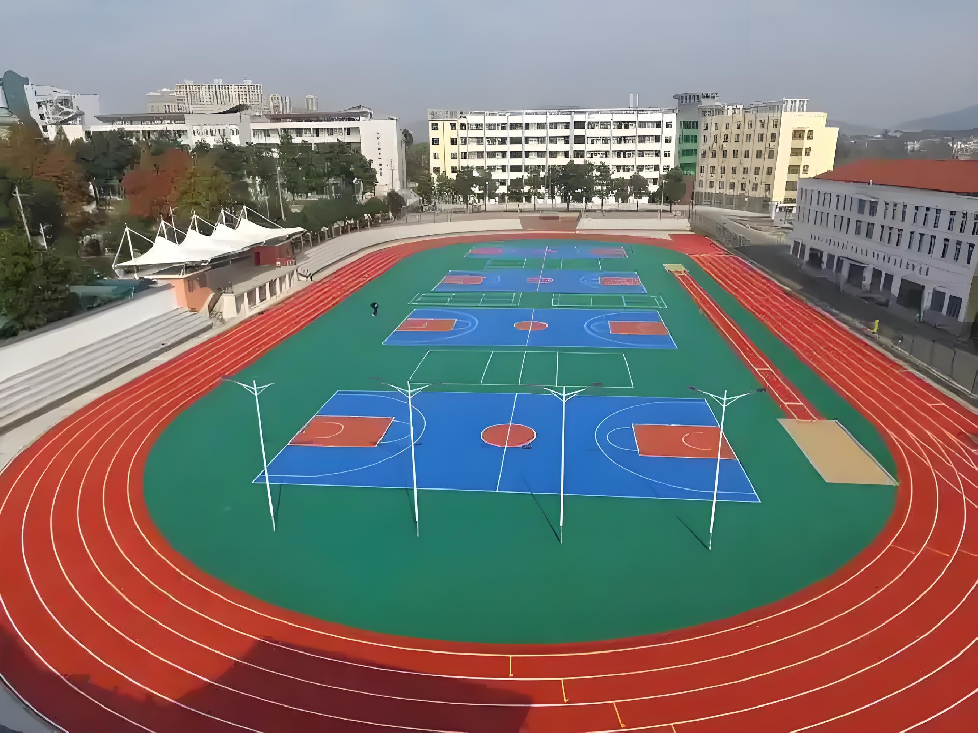 透氣型塑膠跑道