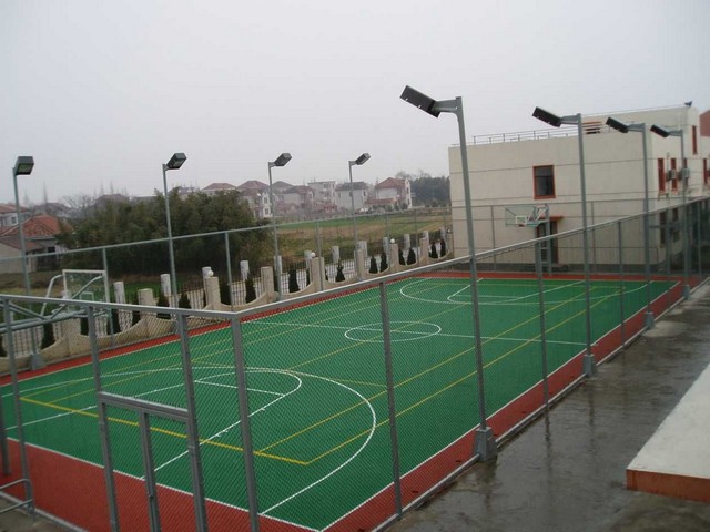 硬地及彈性丙烯酸籃球場、網(wǎng)球場